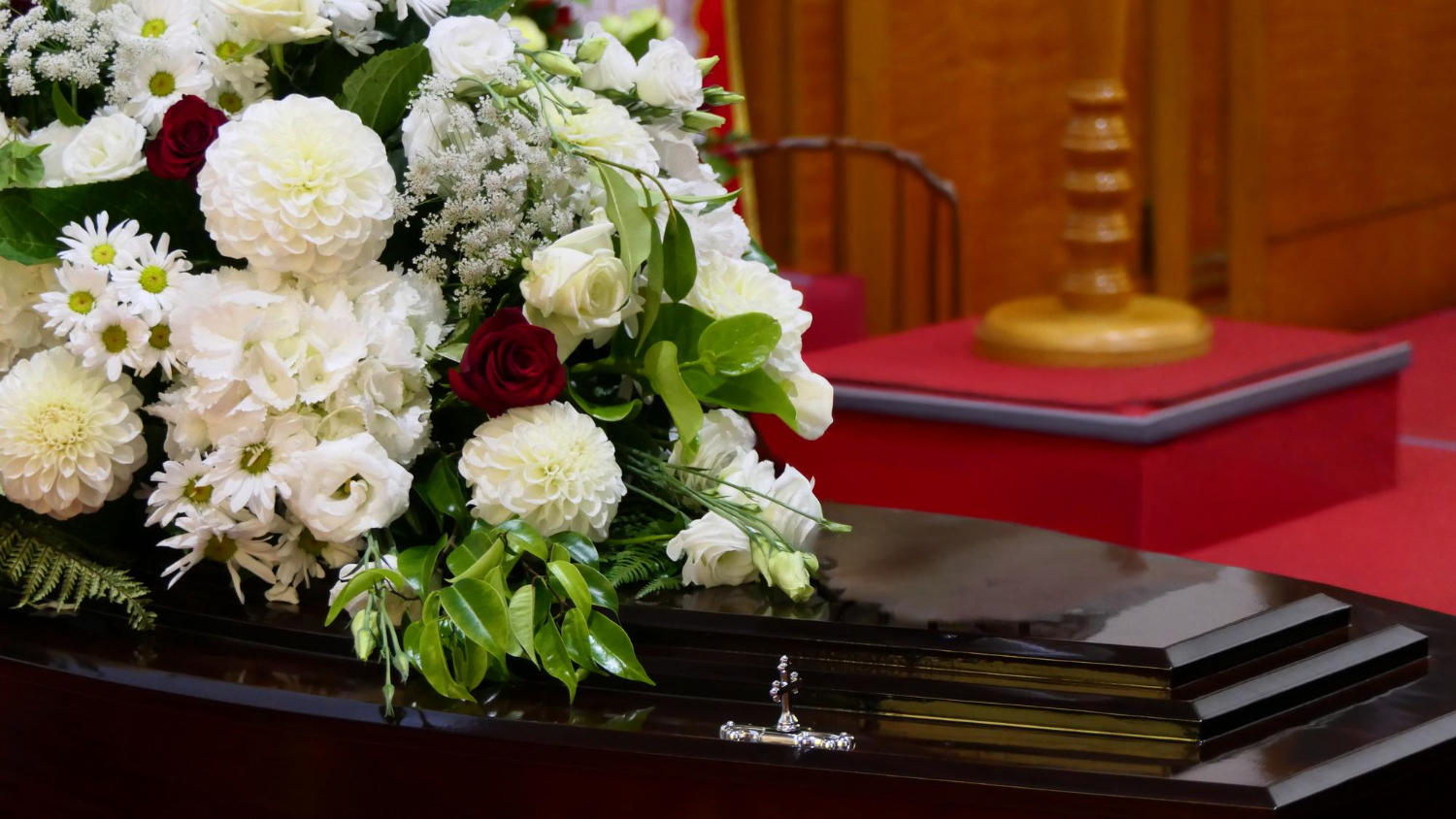Come organizzare una veglia funebre?